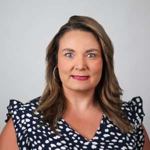 headshot of Kathleen Quinnan